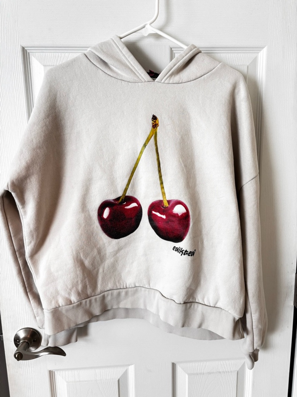 Edikted Cream‎ Color Oversized Cherry Hooded Sweatshirt
